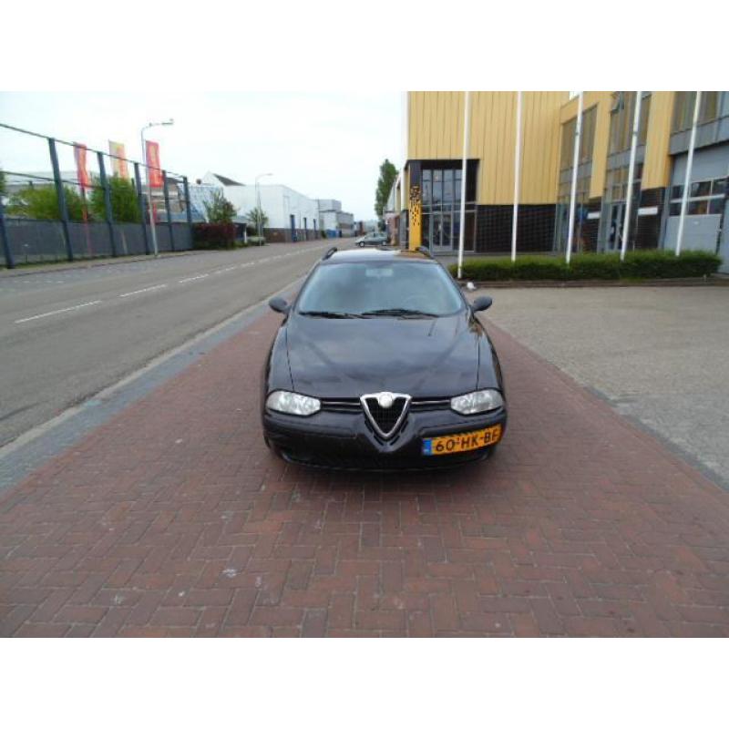 Alfa Romeo Alfa-156 1.9 JTD Sportwagon 2001 Zwart