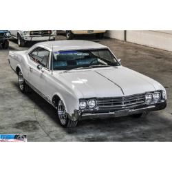 1966 Oldsmobile Delta 425 Super Rocket