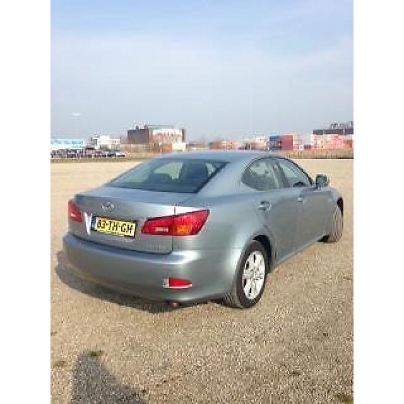 Lexus IS 220D 2.2 D 2006 Blauw