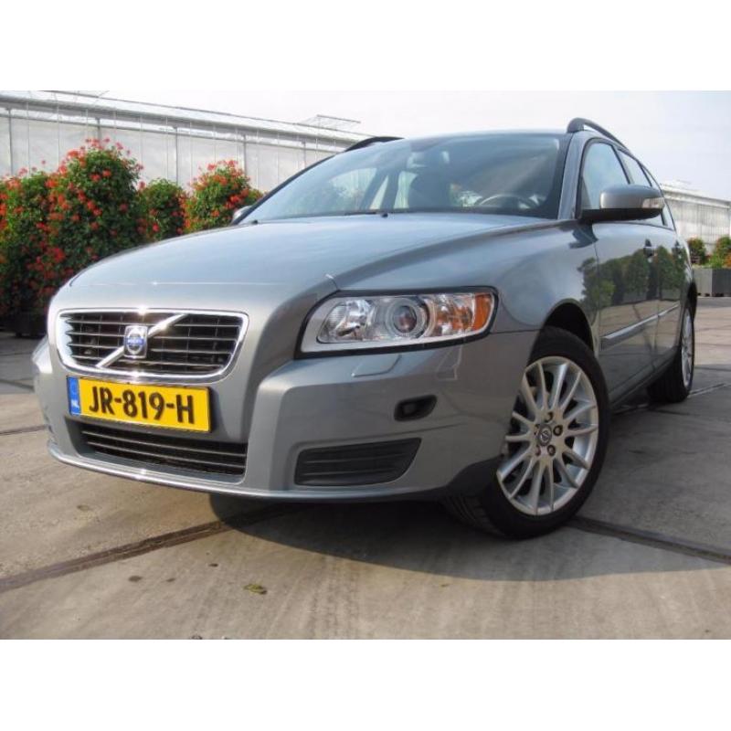 Volvo V50 1.8 F EDITION II Slechts 23000 KM !! Nieuw Staat!!