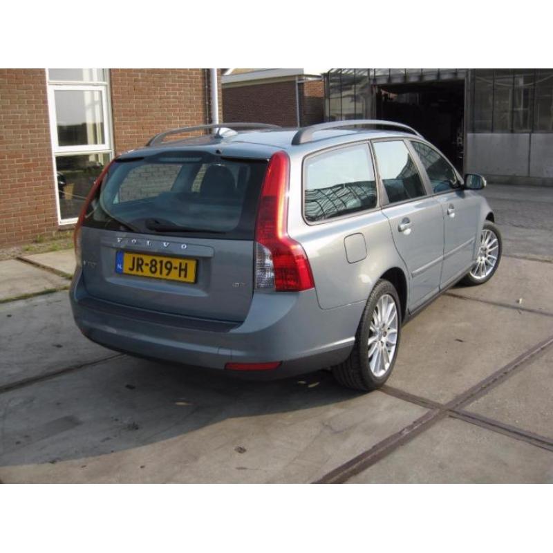 Volvo V50 1.8 F EDITION II Slechts 23000 KM !! Nieuw Staat!!