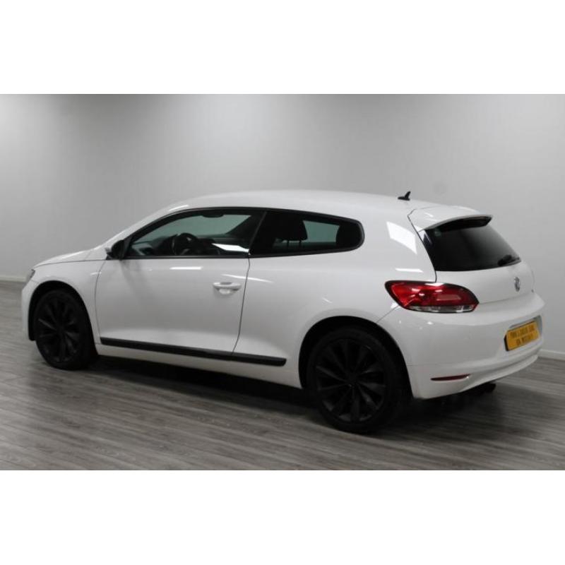 Vw scirocco 1.4tsi highline clima cruise navi v.a e 139 pm