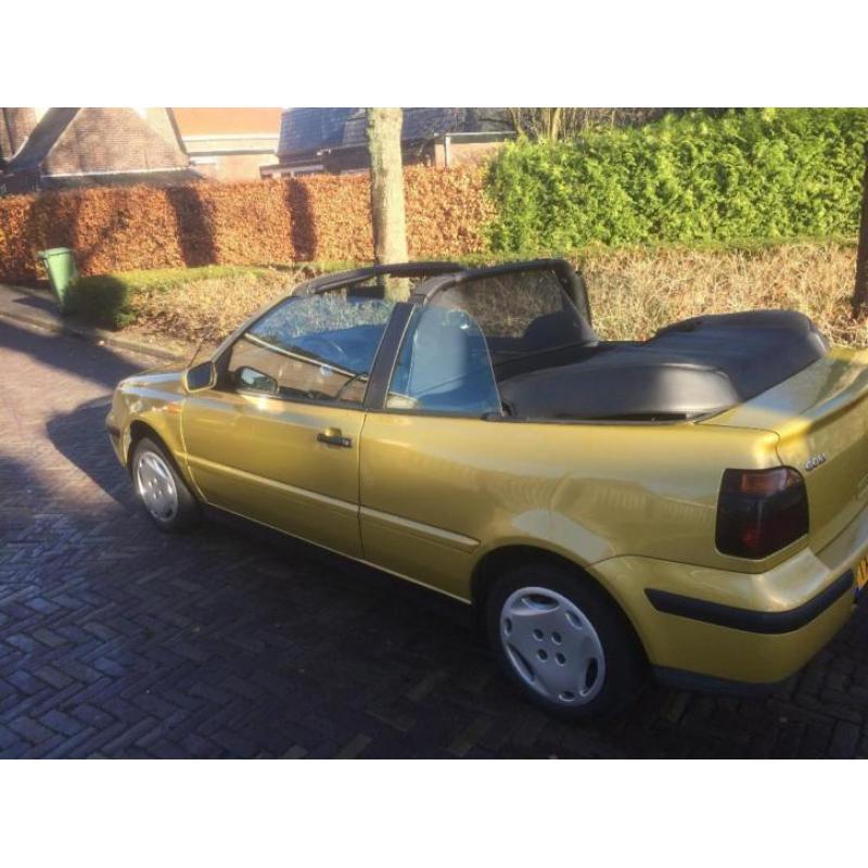 Volkswagen Golf 1.8 Cabriolet type Carmann Bj1998 - Km NAP!!