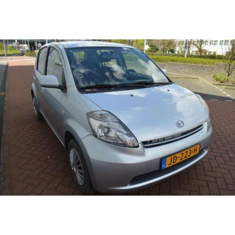 Daihatsu Sirion 2 1.3 prestige GARANTIE!AIRCO!APK