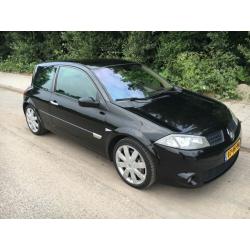 Renault Megane RS turbo APK TURBO KAPOT