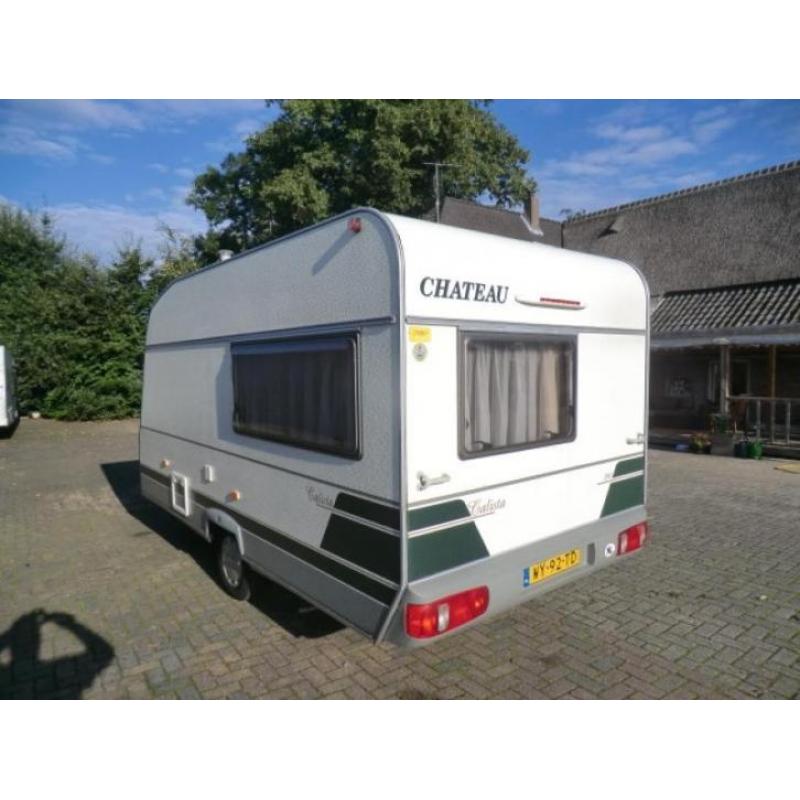 Chateau Calista CT caravan vastbed en zit