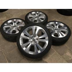 NIEUWE 19 inch velgen Opel Astra J met ZGAN banden 235 40 19