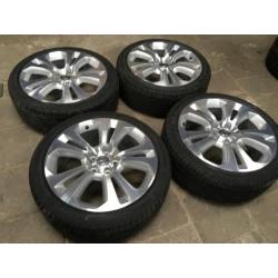 NIEUWE 19 inch velgen Opel Astra J met ZGAN banden 235 40 19