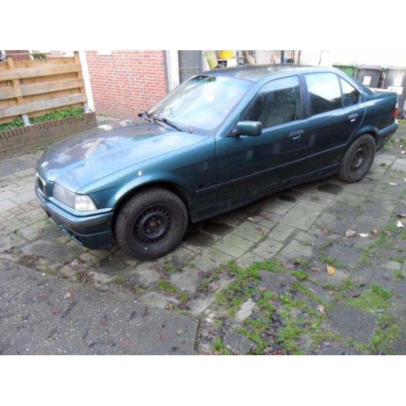 BMW 3 Serie E36 Div. Motorkappen Sedan , Compact en Touring