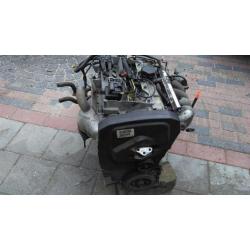 Volvo V40 & S40 motor 1.8 met versnellingsbak, 242dkm B4184S