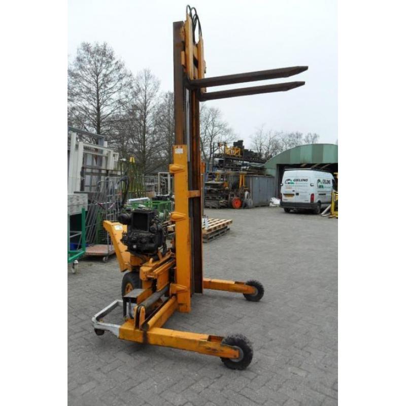 Kooiaap 1500kg met uitschuif lepels (a7)45