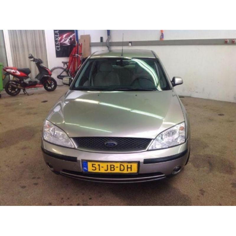 Ford Mondeo 2.0-16V Trend