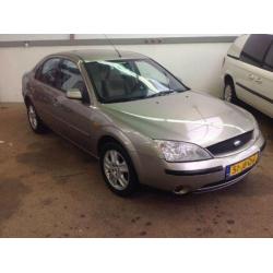 Ford Mondeo 2.0-16V Trend