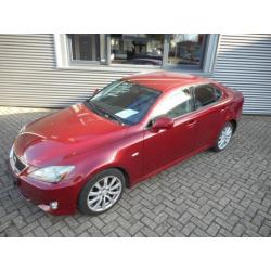 Lexus IS 220D 2.2 D Luxury Business 2006 Rood.met. Nwe APK