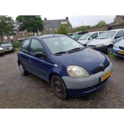 Toyota Yaris 1.0-16V VVT-i Terra (bj 1999)