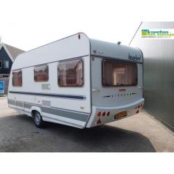 Beyerland Vitesse 460 FB incl. Mover Voortent Luifel etc.