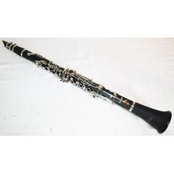 Nieuwe zwarte klarinet in koffer, Albertsysteem Bb-stemming