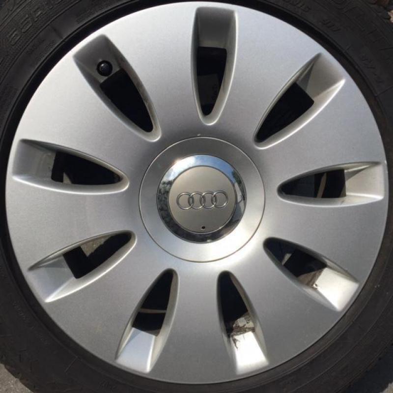 Originele AUDI velgen plus Goodyear winterbanden