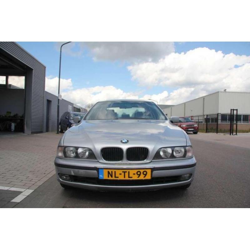 BMW 5-serie 528i Executive Leer Clima Automaat