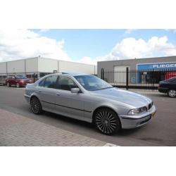 BMW 5-serie 528i Executive Leer Clima Automaat