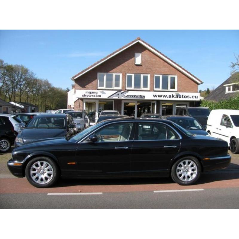 Jaguar XJ 3.0 V6 Nieuwstaat,Clima,Schuifdak,Navi,Elec.Pakket