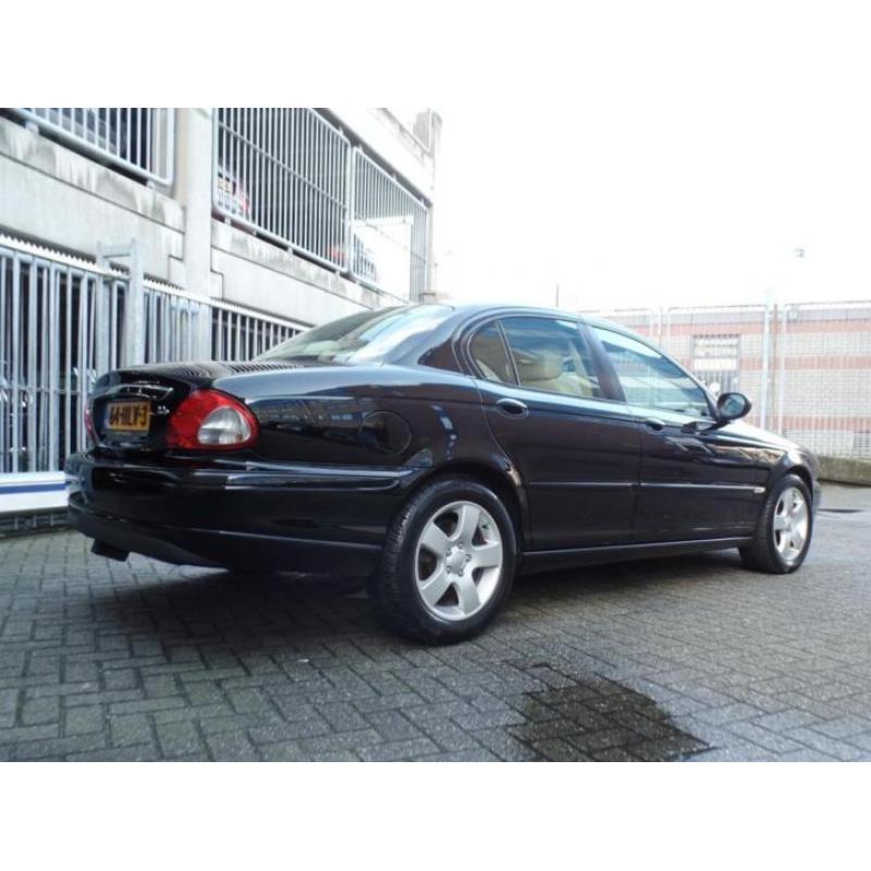 Jaguar X-Type 2.2 D navigatie (bj 2009)