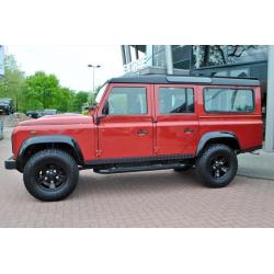 LAND ROVER Defender 110 2.4D STATION WAGON SE