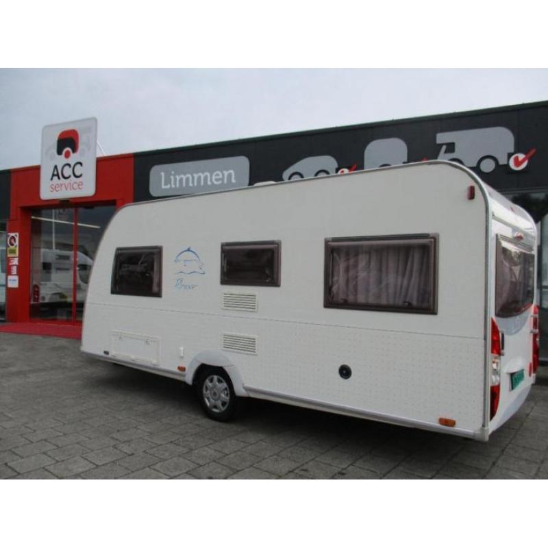 Burstner Flipper 460 TS met voortent en luifel