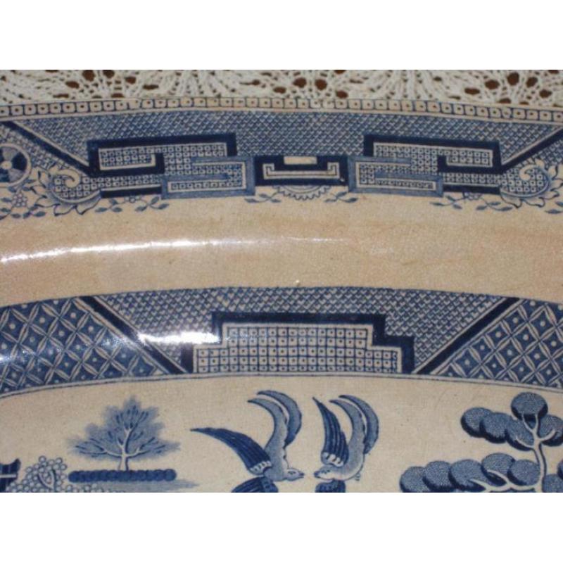 Zeer grote antieke 'blue willow' Staffordshire schotel