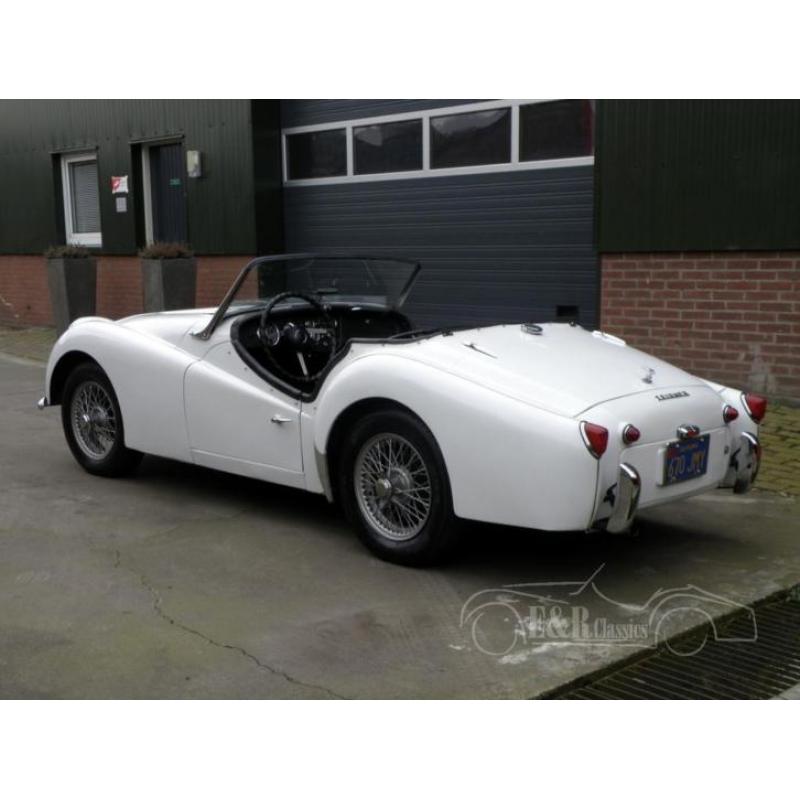 250 Jaguar Healey Porsche MG Triumph Pagode etc