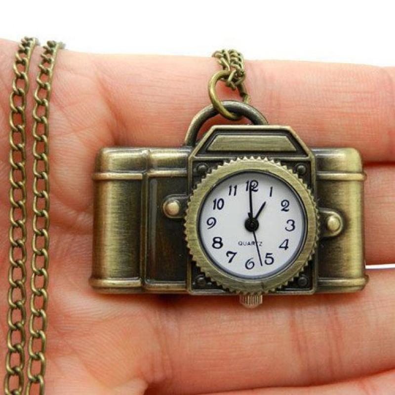 Casual Vintage Camera Design Quartz Chain Pocket Watch