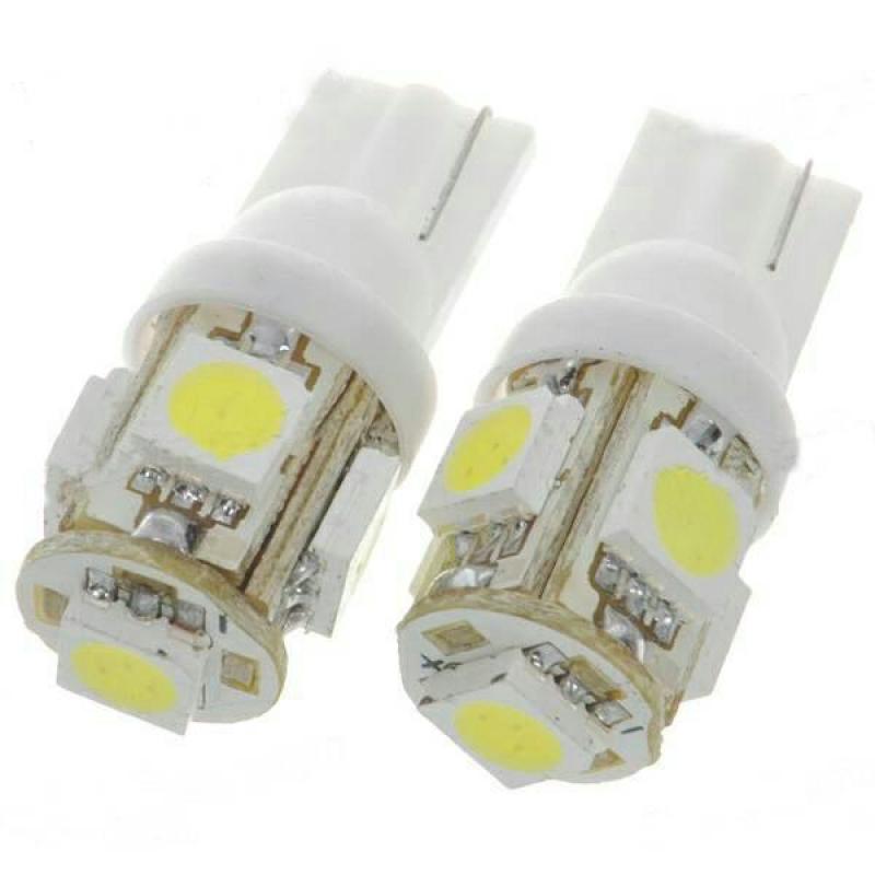 T10 smd led auto lampjes. Kenteken koplamp interieur.