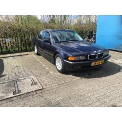 E38 735i in onderdelen !!!!! Kmstand nap 292xxx