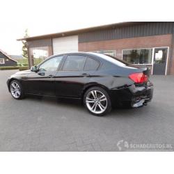 BMW 3 Serie 328 I Sport Edition Benzine 180 kW Sedan