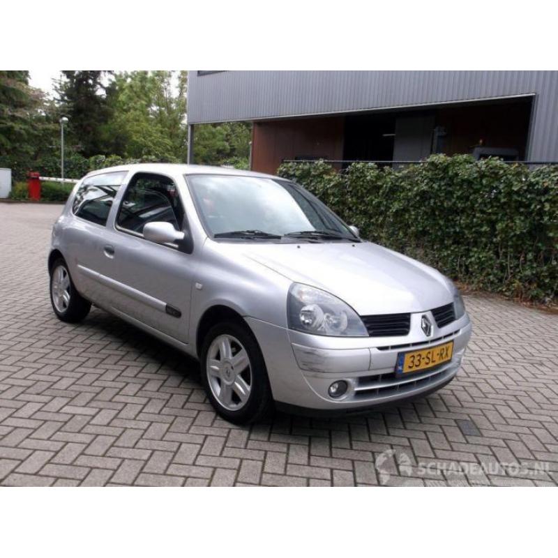 Renault Clio 1.2-16V Community airco (bj 2006)