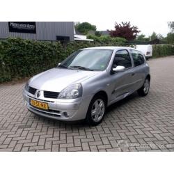 Renault Clio 1.2-16V Community airco (bj 2006)