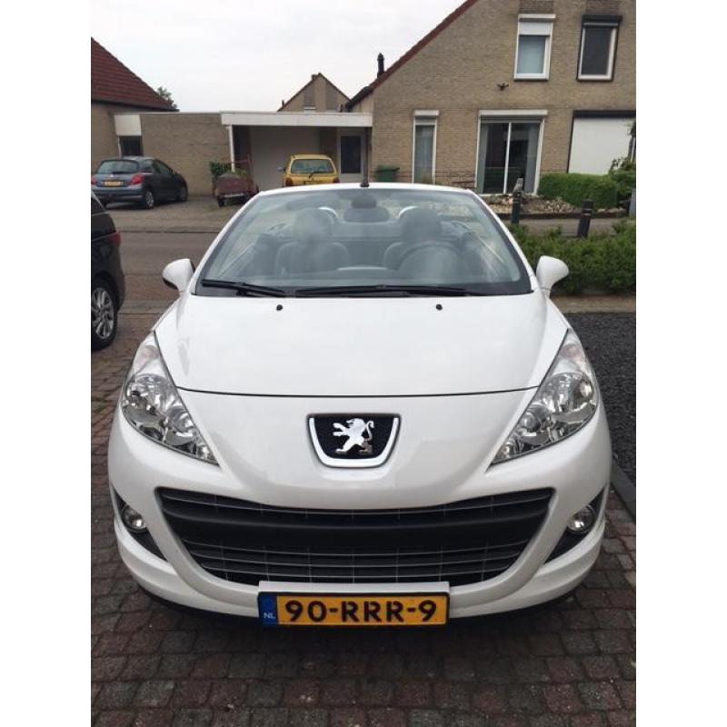 Peugeot 207 1.6 VTI CC 88KW 2011 Wit Griffe Leder en Airco