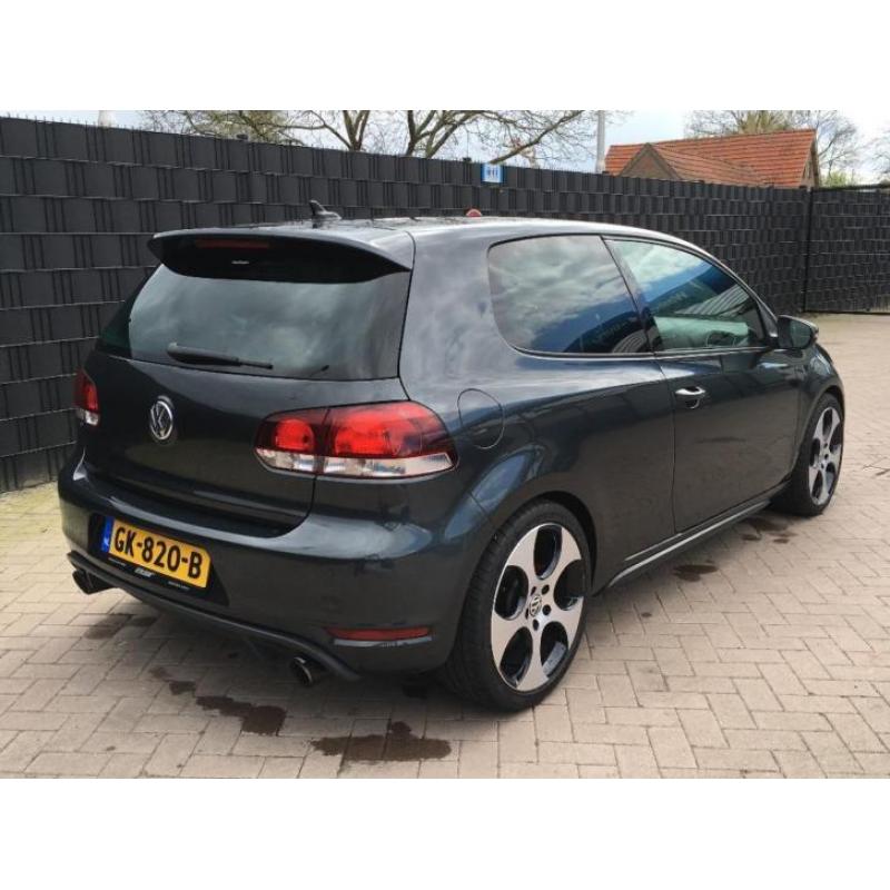 Volkswagen Golf 2.0 GTI 271pk / DSG / Stinger / MOET WEG!!