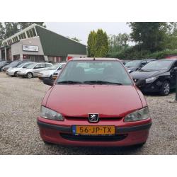 Peugeot 106 1.1i XR incl. APK keuring t/m 11-07-2017 1eEig.