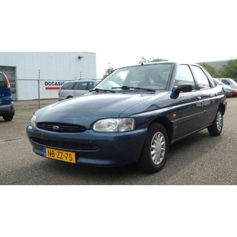 Ford Escort 1.6 Studio (bj 1995)