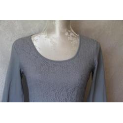 pastel blauwe rok met kant en shirt/top met kant maat xs/S