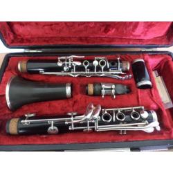 Houten Noblet Clarinet Marly in koffer.