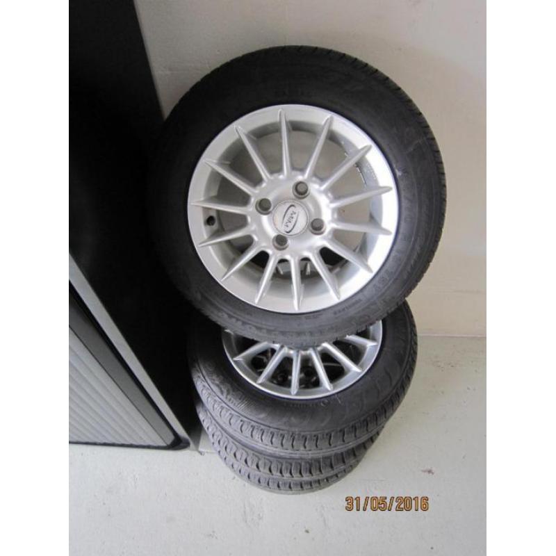 13 inch LM velgen met zgan banden 4x100