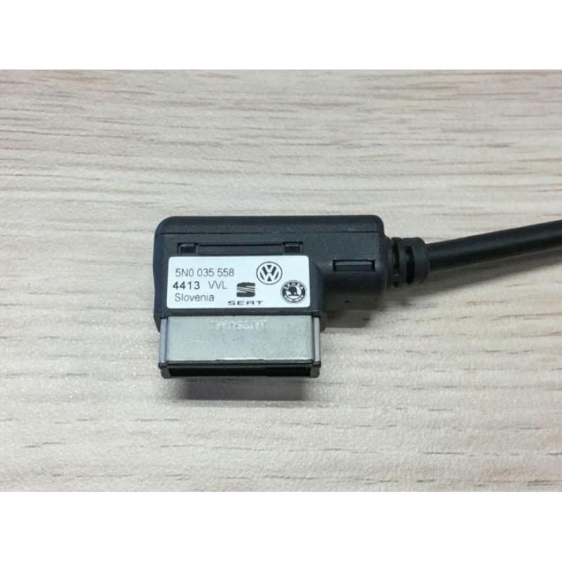 USB adapterkabel voor VOLKSWAGEN multimedia box 5N0035558