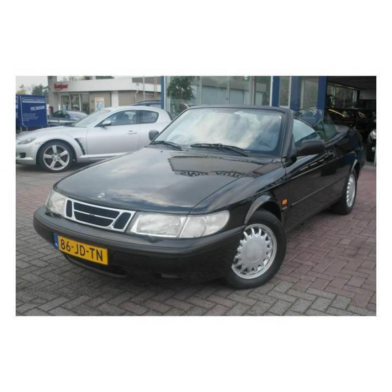 SAAB 900 2.3i SE Cabriolet