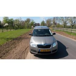 Skoda Roomster 1.2 51KW 2009 Champagne