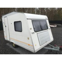 Knaus Pony 320 2001 Luifel max. massa 750 kg.