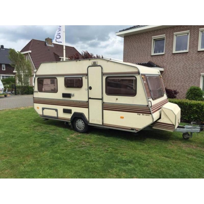 KIP de Luxe 460 T (4 pers. Rondzit, Voortent)