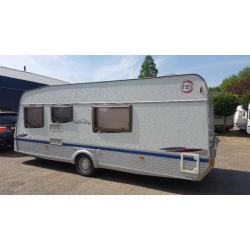 Caravan TEC 510 HTE Travel King met airco en voortent