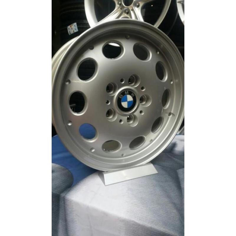 15 inch Orig BMW 3 Serie Fabrieks velgen 5x120 nieuw